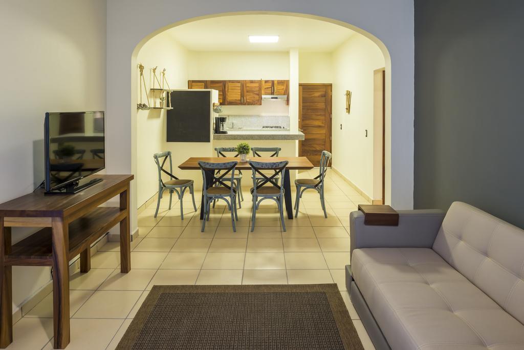 Punto Mita Eco Surf Suites & Cafe بونتا مِيتا المظهر الخارجي الصورة